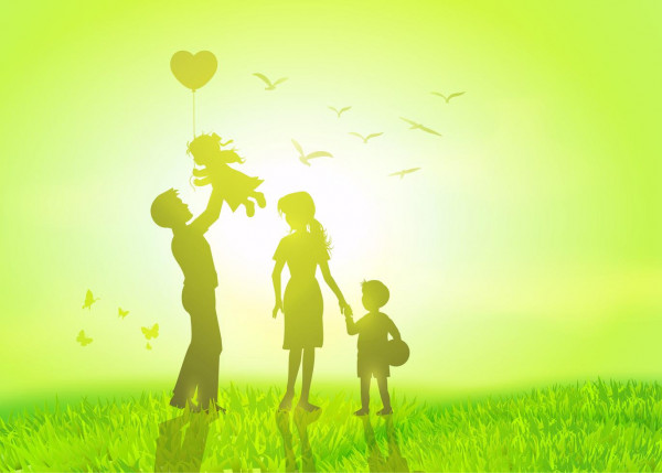 happy-family-at-sunrise-v